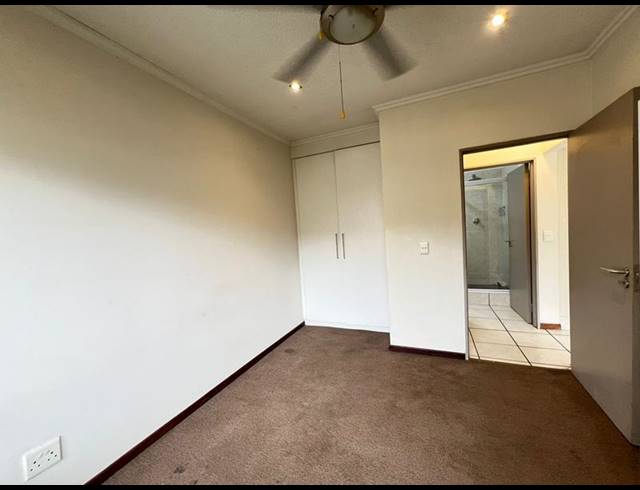 1 BEDROOM PROPERTY TO RENT IN LONEHILL